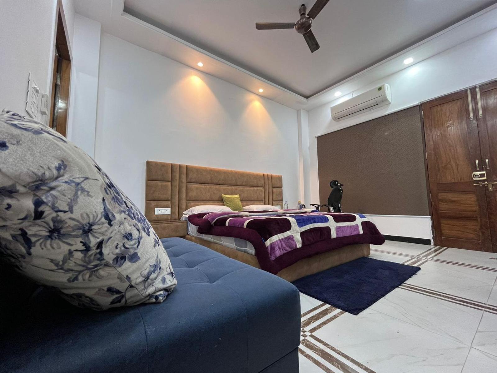Shreshth Home Stay - Best Family Accommodation - 3Km From Har Ki Pauri, Haridwar, Uttarakhand Bagian luar foto