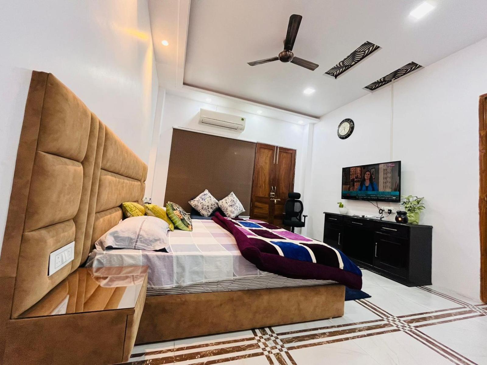 Shreshth Home Stay - Best Family Accommodation - 3Km From Har Ki Pauri, Haridwar, Uttarakhand Bagian luar foto