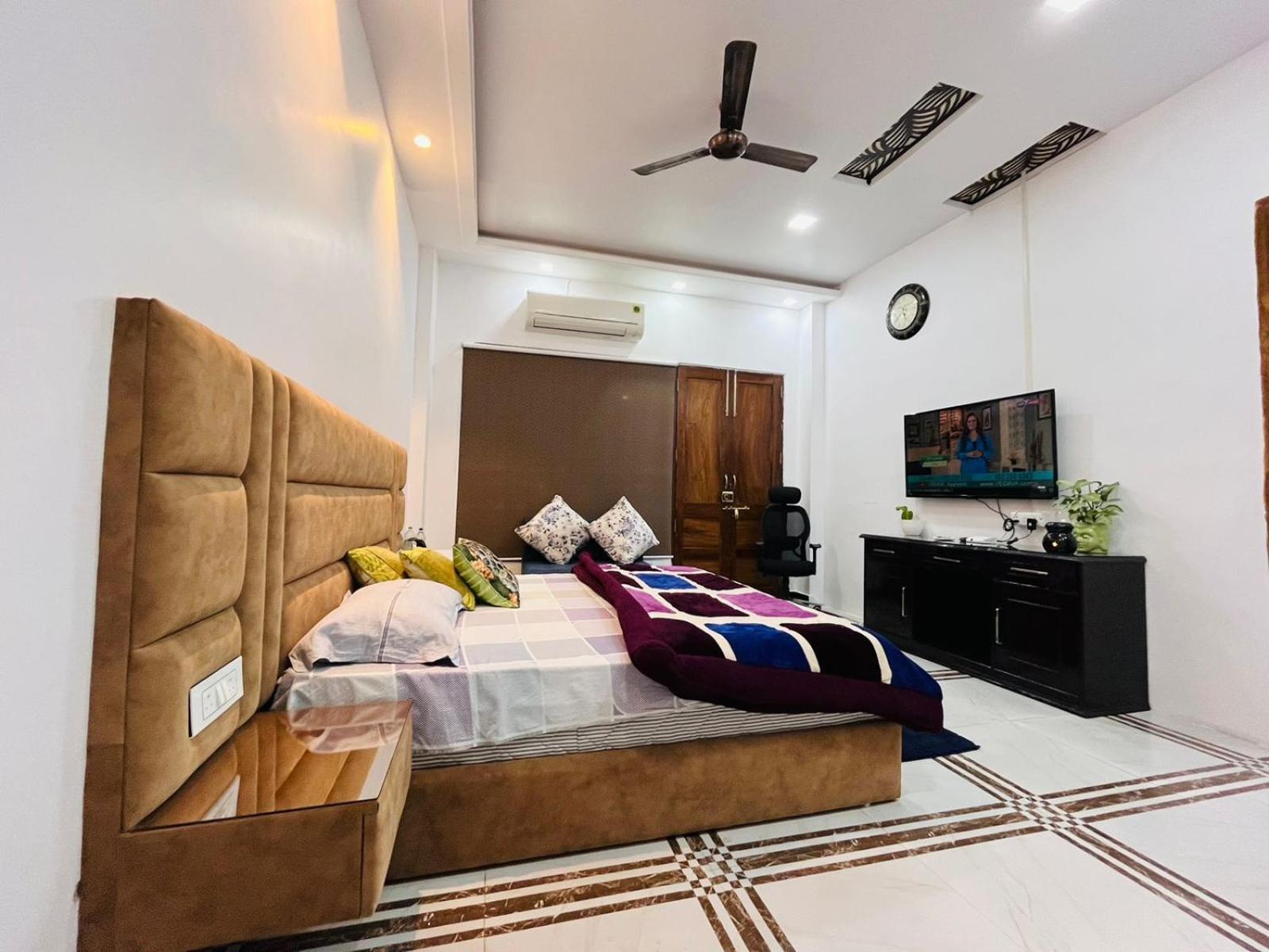 Shreshth Home Stay - Best Family Accommodation - 3Km From Har Ki Pauri, Haridwar, Uttarakhand Bagian luar foto