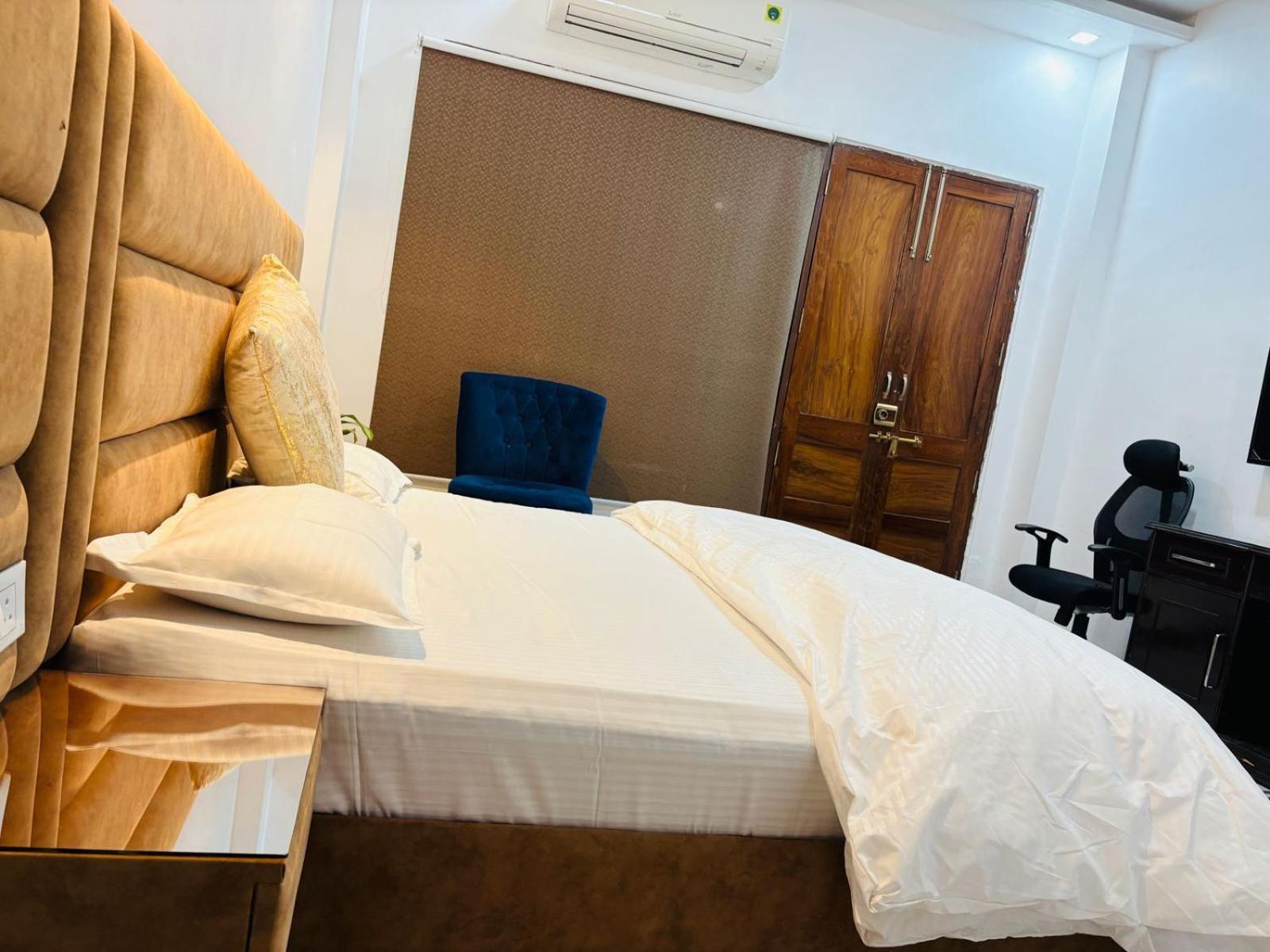 Shreshth Home Stay - Best Family Accommodation - 3Km From Har Ki Pauri, Haridwar, Uttarakhand Bagian luar foto
